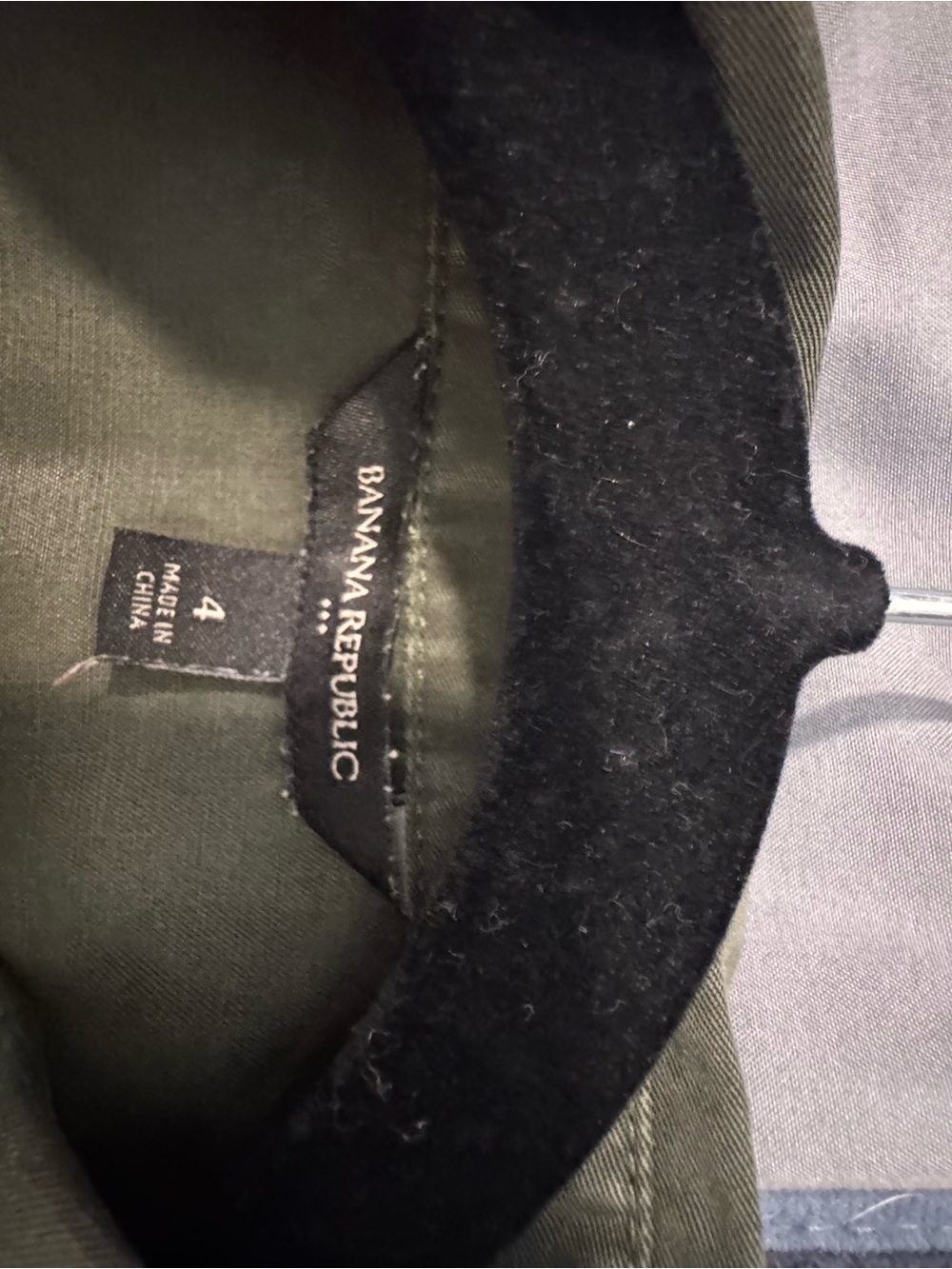 Banana Republic Olive Green Utility Romper Size 4 Sleeveless Tie Waist - Picture 5 of 5